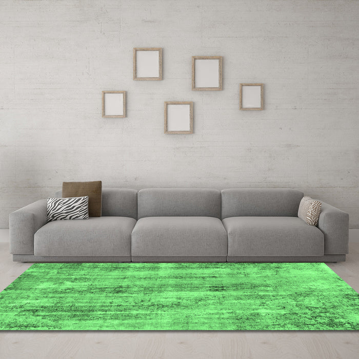 Machine Washable Abstract Emerald Green Modern Area Rugs in a Living Room,, wshabs884emgrn