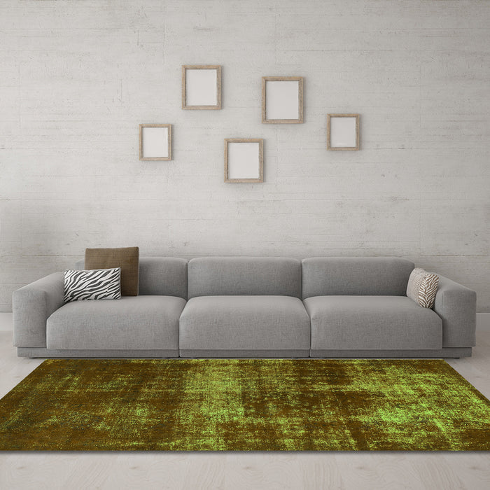 Machine Washable Abstract Green Modern Area Rugs in a Living Room,, wshabs885grn