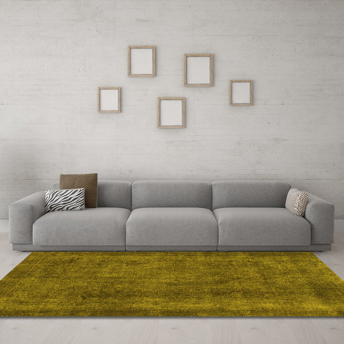 Machine Washable Abstract Yellow Modern Rug in a Living Room, wshabs887yw