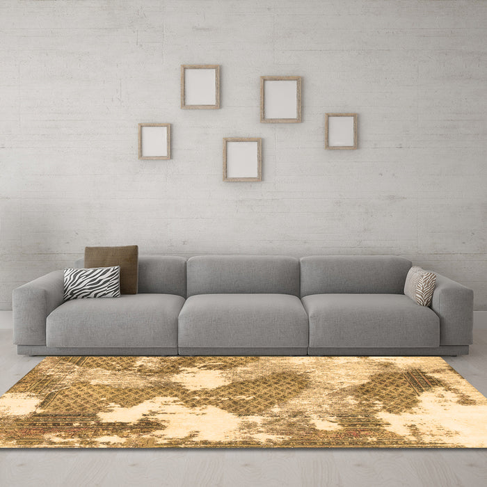 Machine Washable Abstract Brown Modern Rug in a Living Room,, wshabs889brn