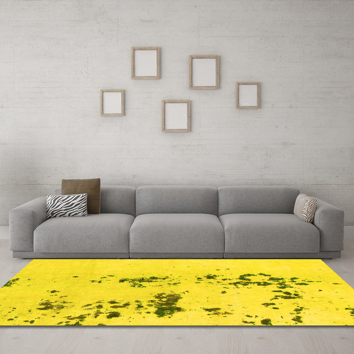 Machine Washable Abstract Yellow Modern Rug in a Living Room, wshabs892yw