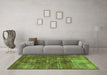 Machine Washable Oriental Green Traditional Area Rugs in a Living Room,, wshabs904grn