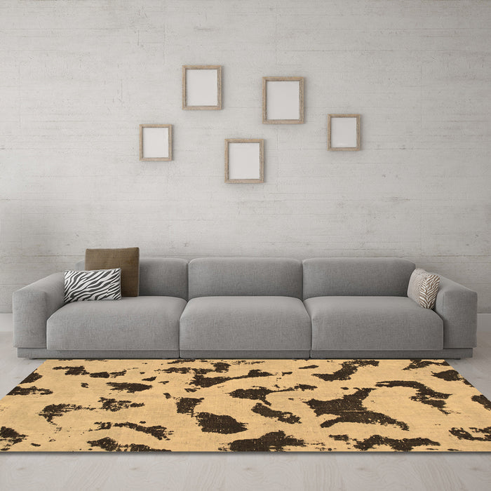 Machine Washable Abstract Brown Modern Rug in a Living Room,, wshabs906brn