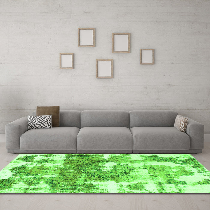 Machine Washable Abstract Green Modern Area Rugs in a Living Room,, wshabs910grn