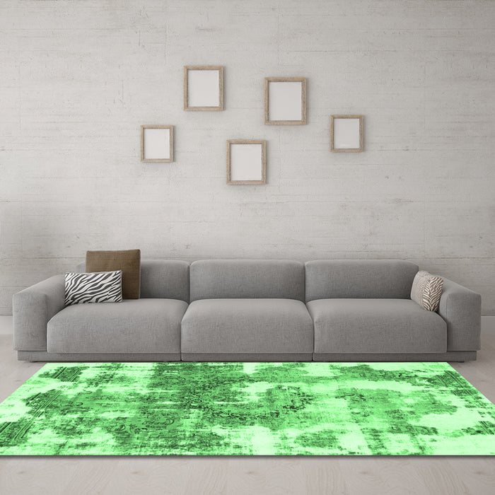 Machine Washable Abstract Emerald Green Modern Area Rugs in a Living Room,, wshabs910emgrn