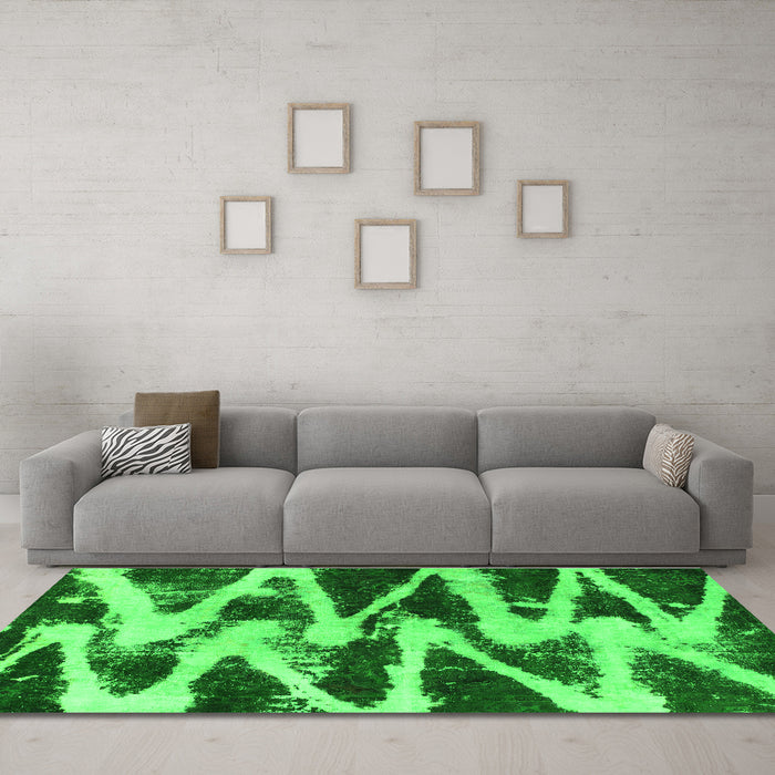 Machine Washable Abstract Green Modern Area Rugs in a Living Room,, wshabs913grn