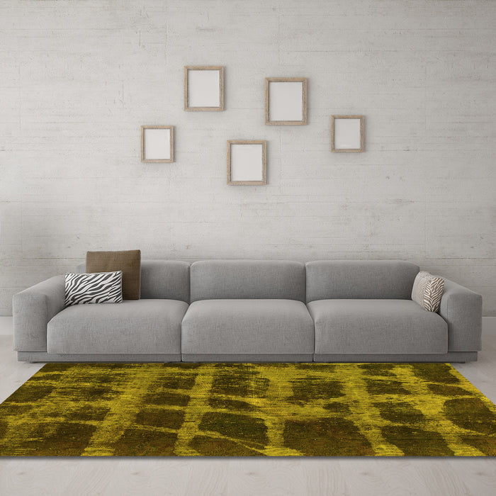 Machine Washable Abstract Yellow Modern Rug in a Living Room, wshabs915yw