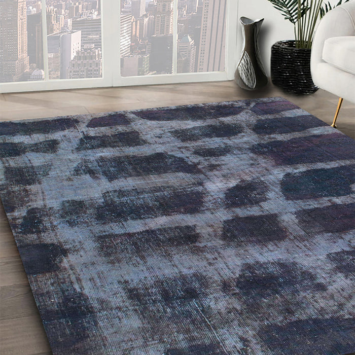Machine Washable Abstract Gray Rug in a Family Room, wshabs915
