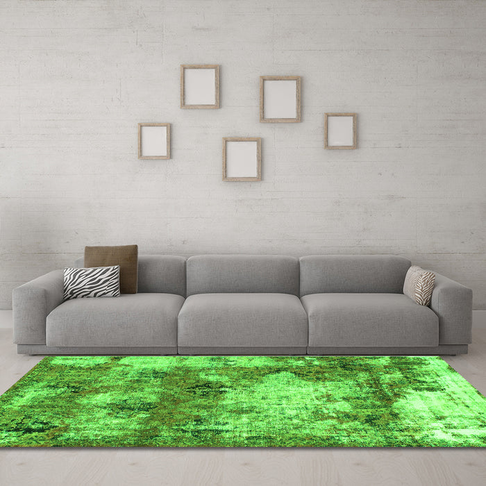 Machine Washable Abstract Green Modern Area Rugs in a Living Room,, wshabs918grn