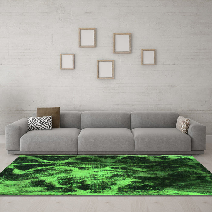 Machine Washable Abstract Green Modern Area Rugs in a Living Room,, wshabs925grn