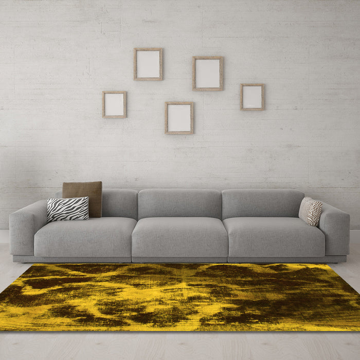 Machine Washable Abstract Yellow Modern Rug in a Living Room, wshabs925yw