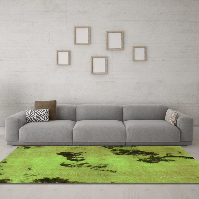 Machine Washable Abstract Green Modern Area Rugs in a Living Room,, wshabs927grn