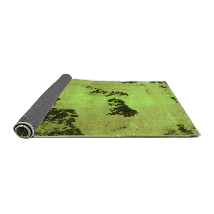 Sideview of Abstract Green Modern Rug, abs927grn