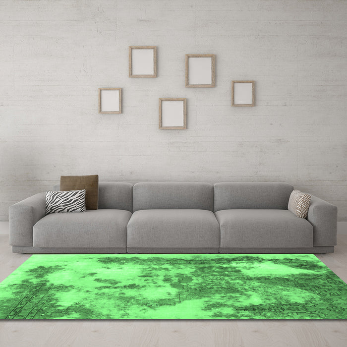 Machine Washable Abstract Emerald Green Modern Area Rugs in a Living Room,, wshabs928emgrn