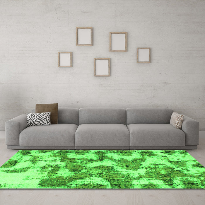 Machine Washable Abstract Green Modern Area Rugs in a Living Room,, wshabs931grn