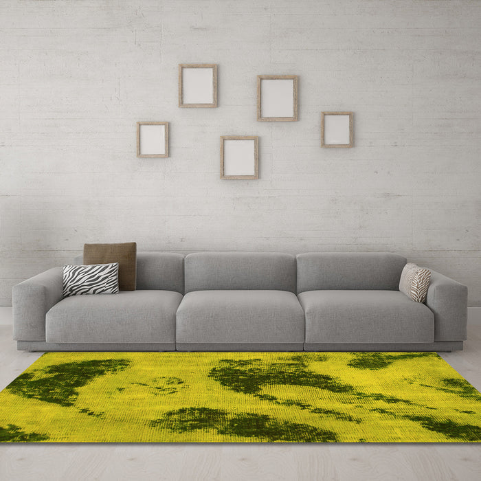 Machine Washable Abstract Yellow Modern Rug in a Living Room, wshabs932yw