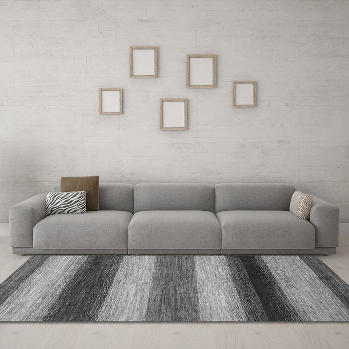 Machine Washable Abstract Gray Modern Rug in a Living Room,, wshabs935gry