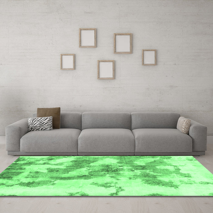 Machine Washable Abstract Emerald Green Modern Area Rugs in a Living Room,, wshabs936emgrn