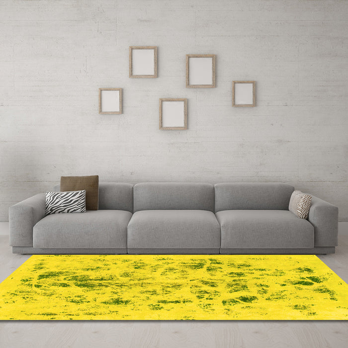 Machine Washable Abstract Yellow Modern Rug in a Living Room, wshabs940yw