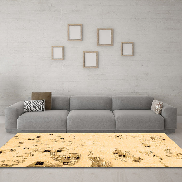 Machine Washable Abstract Brown Modern Rug in a Living Room,, wshabs943brn