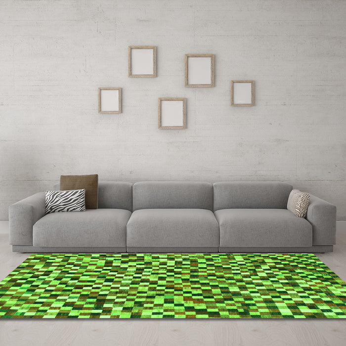 Machine Washable Checkered Green Modern Area Rugs in a Living Room,, wshabs944grn