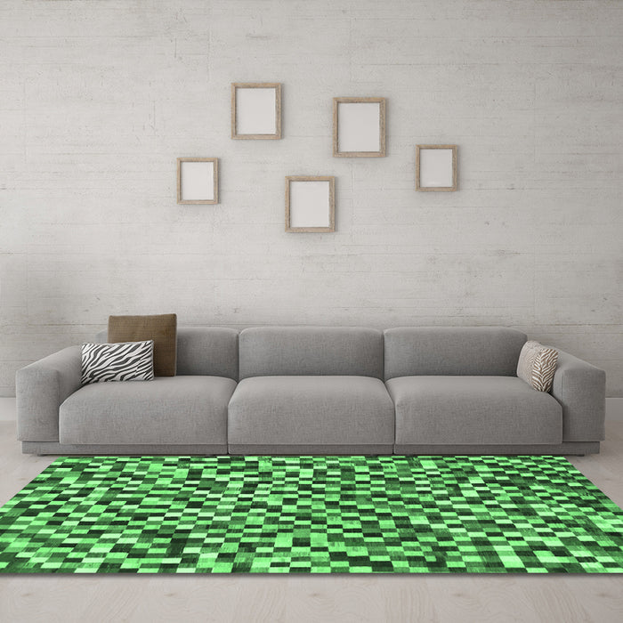 Machine Washable Checkered Emerald Green Modern Area Rugs in a Living Room,, wshabs944emgrn