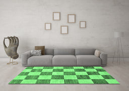 Machine Washable Checkered Emerald Green Modern Area Rugs in a Living Room,, wshabs94emgrn