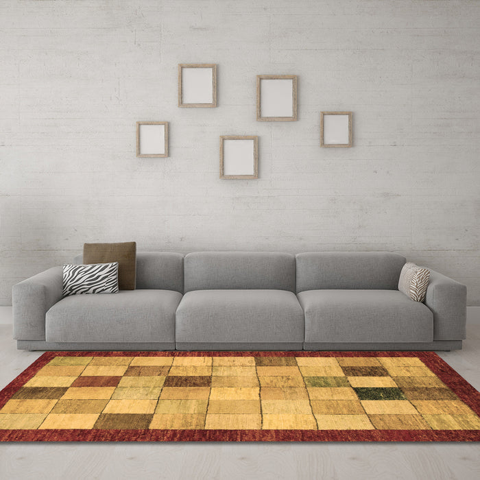 Machine Washable Checkered Brown Modern Rug in a Living Room,, wshabs950brn