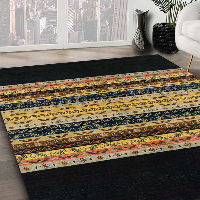 Machine Washable Abstract Black Rug in a Family Room, wshabs951
