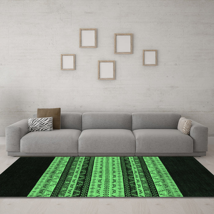 Machine Washable Abstract Emerald Green Modern Area Rugs in a Living Room,, wshabs951emgrn