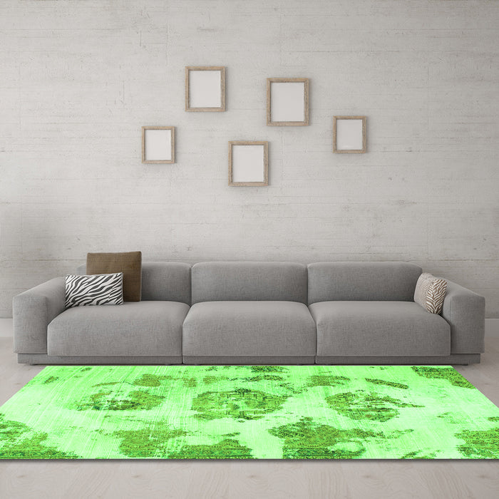 Machine Washable Abstract Green Modern Area Rugs in a Living Room,, wshabs958grn