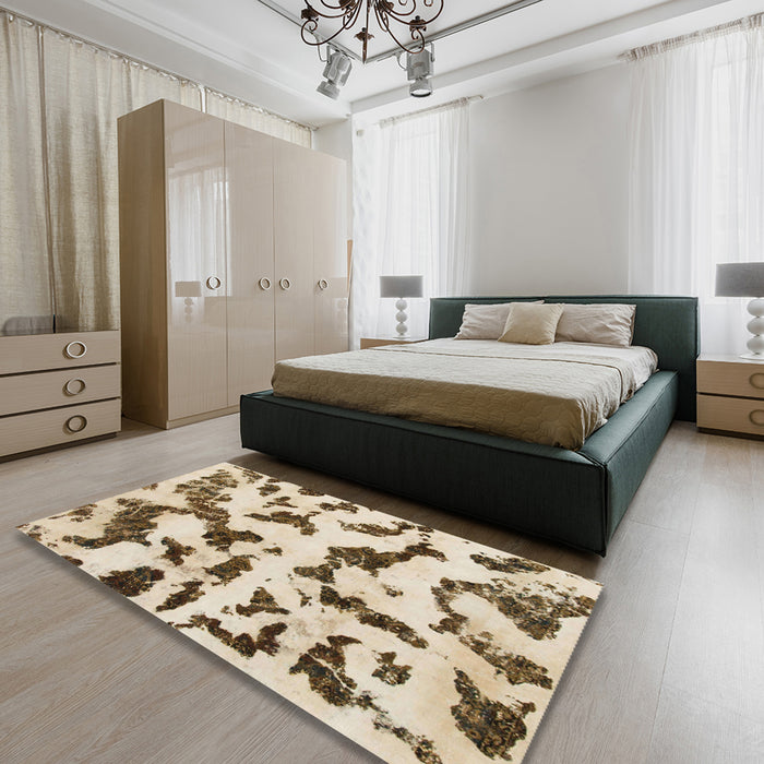 Machine Washable Abstract Brown Rug in a Bedroom, wshabs966