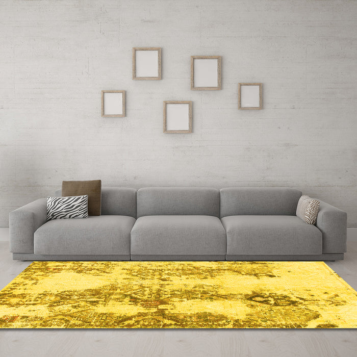 Machine Washable Abstract Yellow Modern Rug in a Living Room, wshabs971yw