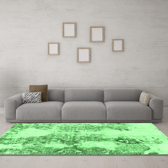 Machine Washable Abstract Emerald Green Modern Area Rugs in a Living Room,, wshabs971emgrn