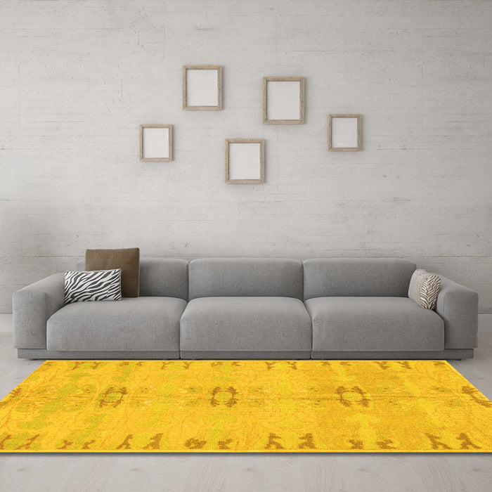Machine Washable Abstract Yellow Modern Rug in a Living Room, wshabs974yw