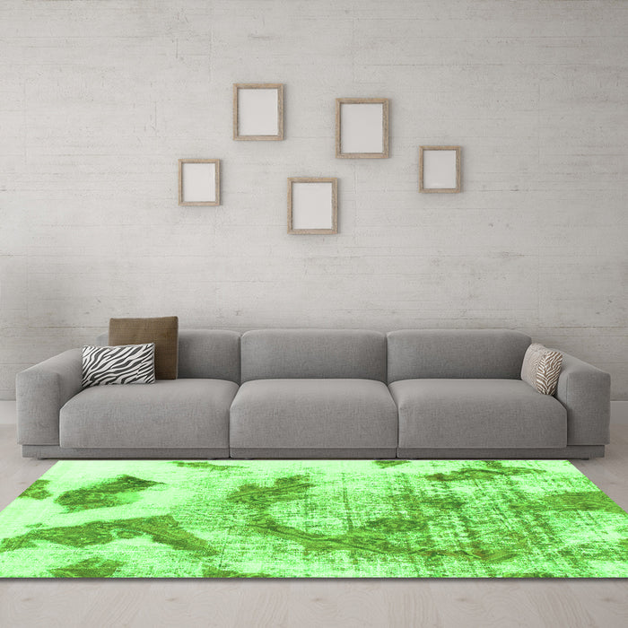 Machine Washable Abstract Green Modern Area Rugs in a Living Room,, wshabs976grn