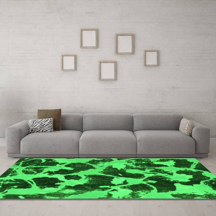 Machine Washable Abstract Green Modern Area Rugs in a Living Room,, wshabs977grn