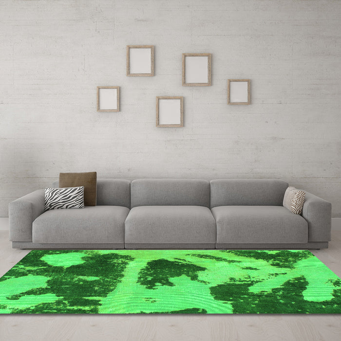 Machine Washable Abstract Green Modern Area Rugs in a Living Room,, wshabs980grn