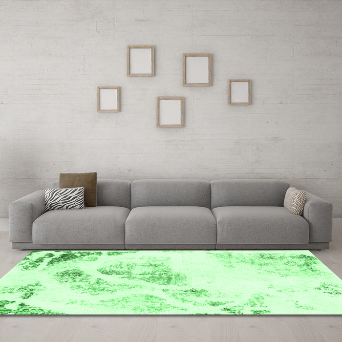 Machine Washable Abstract Emerald Green Modern Area Rugs in a Living Room,, wshabs983emgrn