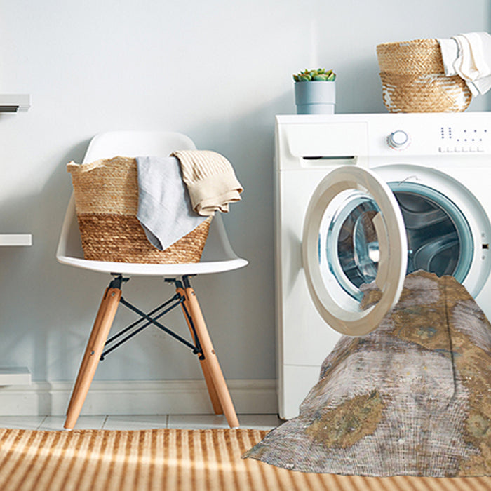 Machine Washable Abstract Dark Gold Brown Rug in a Washing Machine, wshabs984