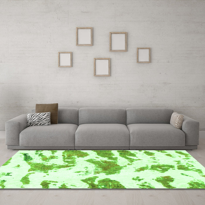 Machine Washable Abstract Green Modern Area Rugs in a Living Room,, wshabs987grn