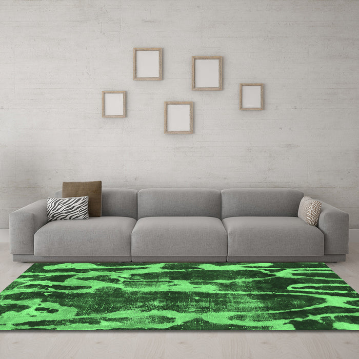 Machine Washable Abstract Emerald Green Modern Area Rugs in a Living Room,, wshabs988emgrn