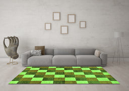 Machine Washable Checkered Green Modern Area Rugs in a Living Room,, wshabs98grn