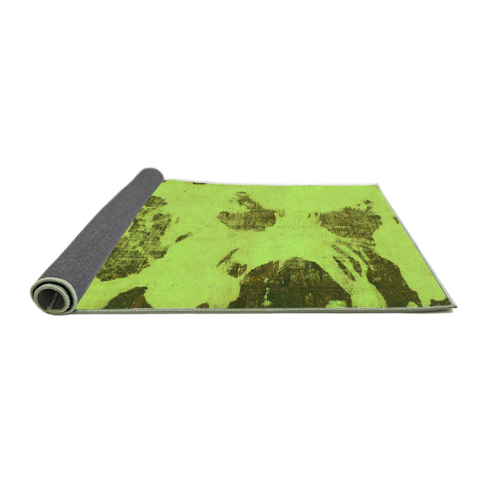 Sideview of Abstract Green Modern Rug, abs990grn