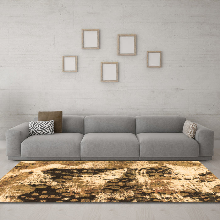 Machine Washable Abstract Brown Modern Rug in a Living Room,, wshabs997brn