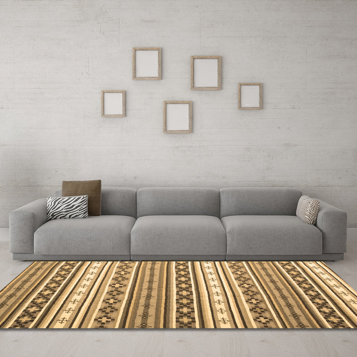Machine Washable Abstract Brown Contemporary Rug in a Living Room,, wshcon1000brn