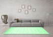 Machine Washable Abstract Green Contemporary Area Rugs in a Living Room,, wshcon1004grn