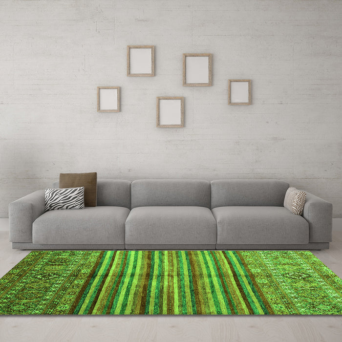 Machine Washable Southwestern Green Country Area Rugs in a Living Room,, wshcon1005grn