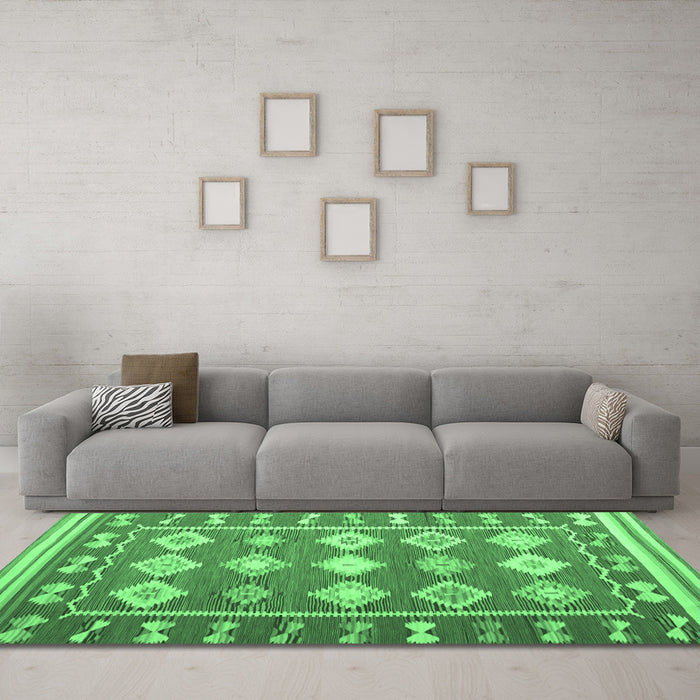Machine Washable Southwestern Emerald Green Country Area Rugs in a Living Room,, wshcon1006emgrn