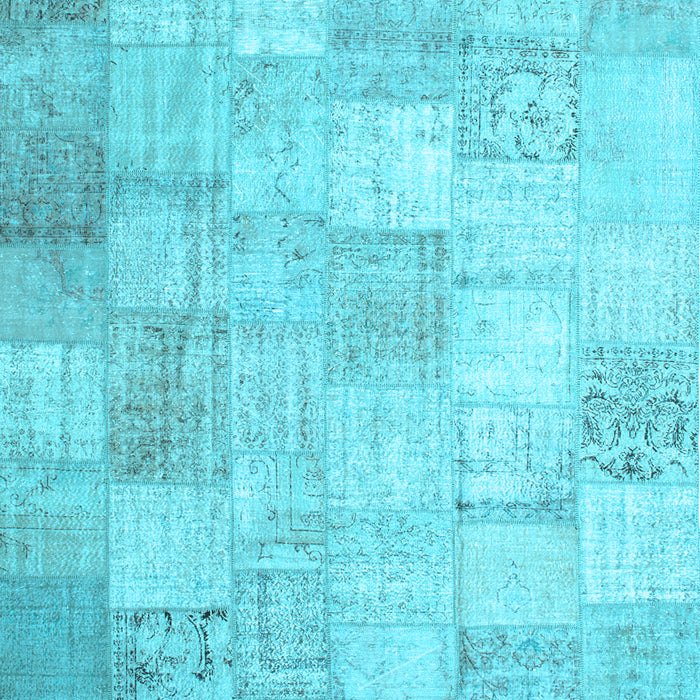 Patchwork Light Blue Transitional Rug, con1012lblu